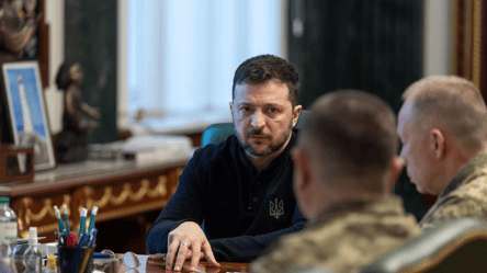 Зеленський заслухав Сирського — Україна відповіла РФ "Нептунами" - 290x160