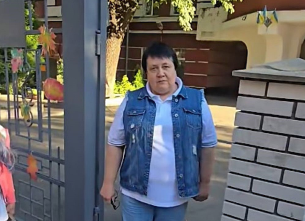 Директорка не впускала дітей до школи — що відомо про скандал - фото 1