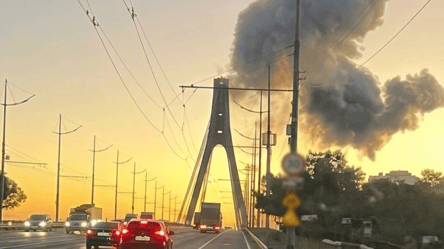 Удар Росії по Північному мосту Києва: двоє людей постраждали - 290x160