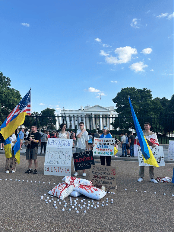 Вторая годовщина теракта в Еленовке — в США активисты почтили память погибших - фото 1