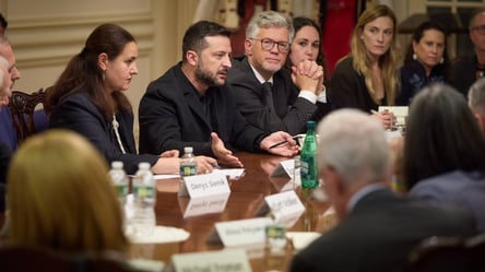 Зеленський зустрівся з експертами США та обговорив завершення війни - 304x171