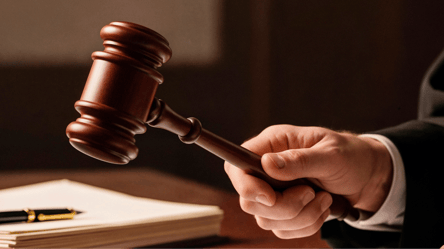 Суд відправив під арешт посадовця КМДА — прокуратура це оскаржить - 285x160