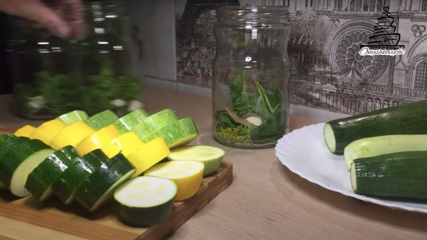 маринованные огурцы и кабачки рецепт