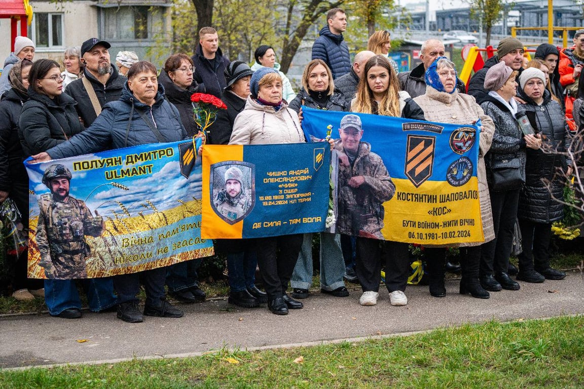 Кухарчук відкрив меморіал загиблим бійцям 3 ОШБр на Оболоні