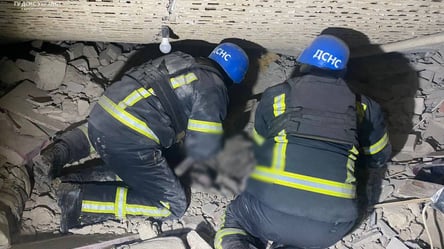 На Харківщині рятувальники з-під завалів дістали тіло ще однієї загиблої - 285x160