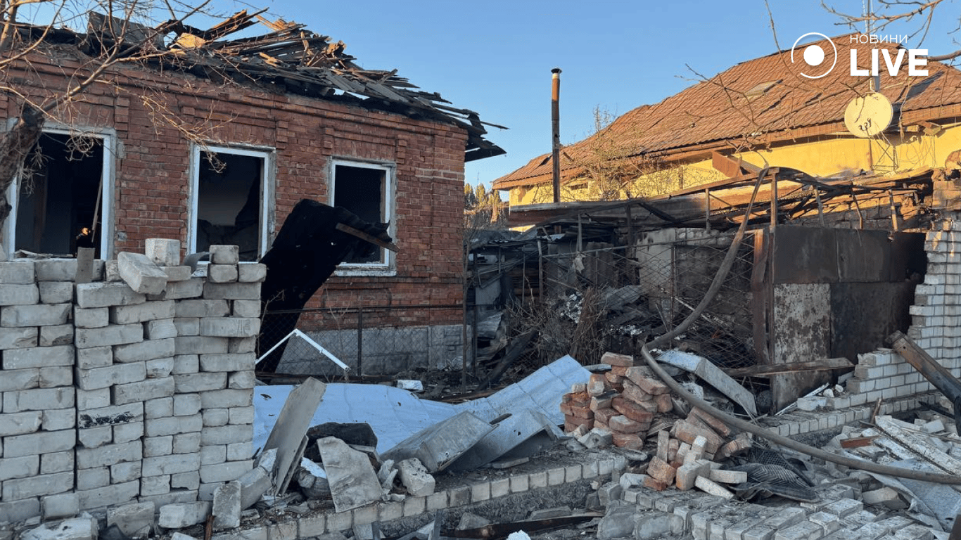 Пошкоджений приватний сектор Харкова після обстрілу