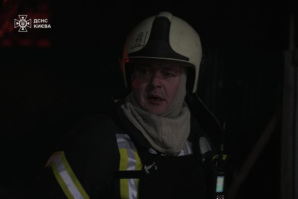 Росія атакувала Київ ракетами: пошкоджено кілька районів міста