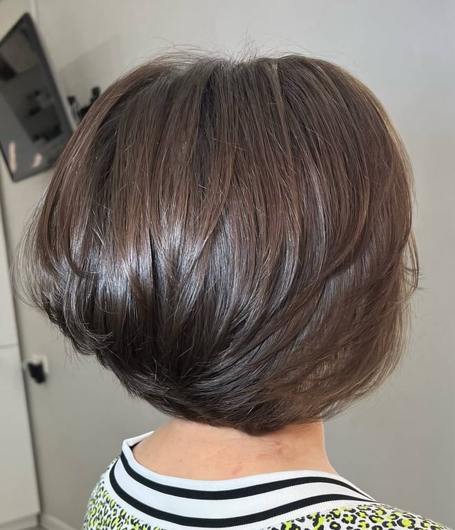 Стрижка боб в тренді роками