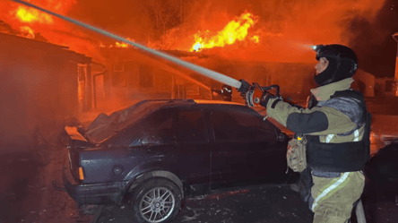 РФ ударила ракетой по Харькову — выбиты окна в домах, загорелись авто - 304x171