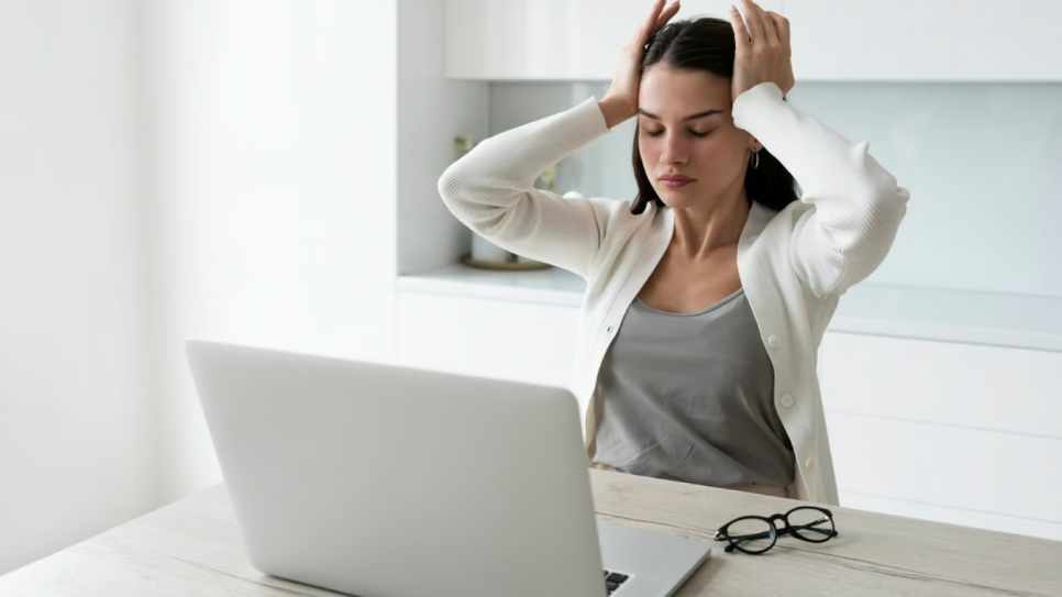 женщине плохо