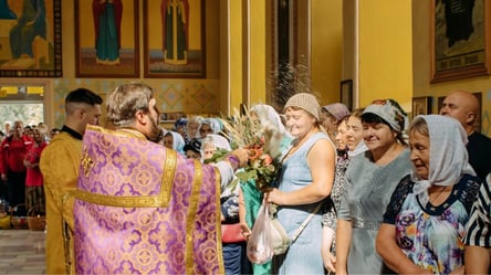 В Україні відзначають свято Петра і Павла: найщиріші привітання та листівки - 285x160
