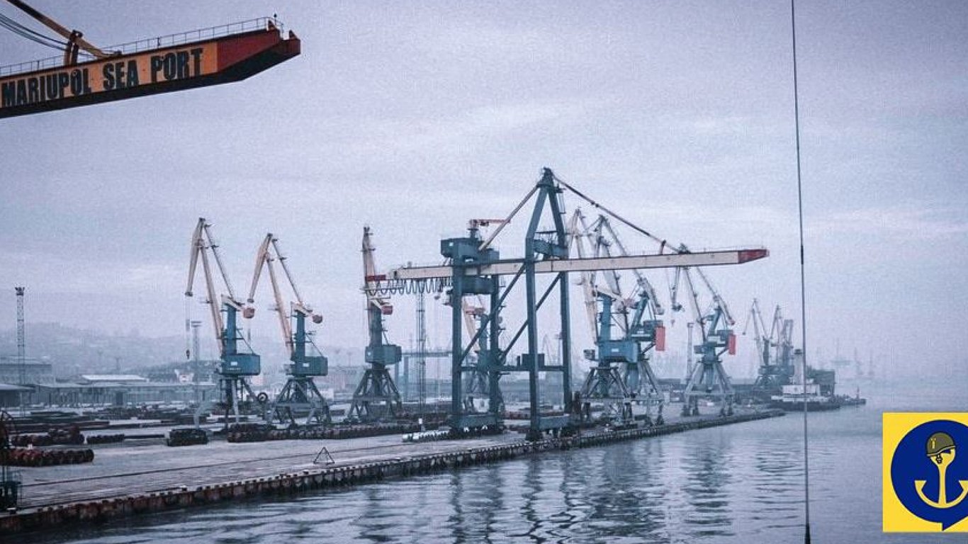 Оккупанты превращают порт Мариуполя в военную базу — мэрия