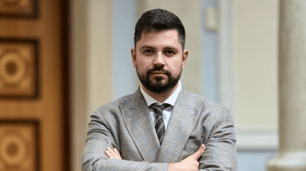 Нардеп закликав ліквідувати ТЦК і перейти на систему рекрутингу - 290x160