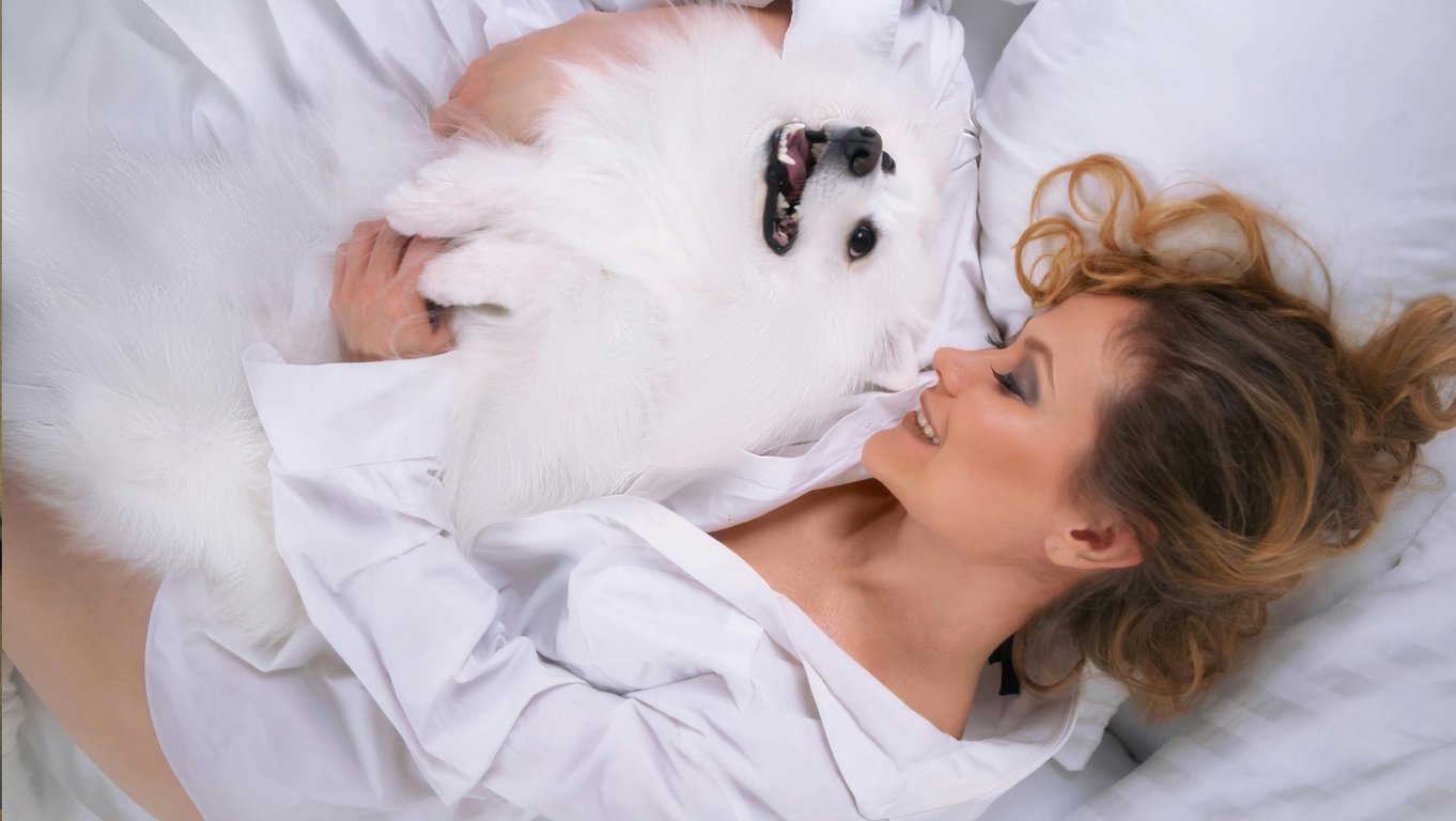 Женщина с собакой