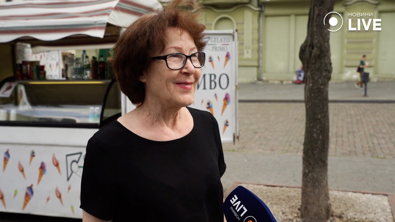 Місцева жителька Людмила про російську мову