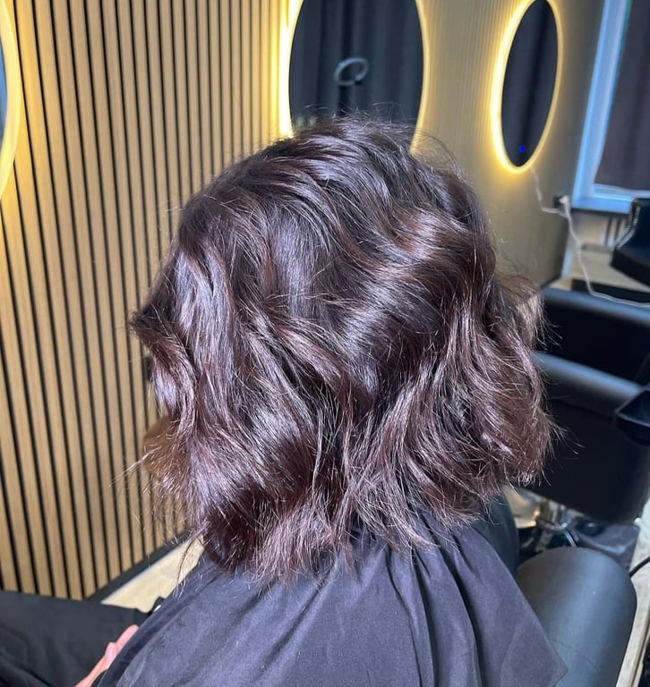 Bob is the perfect hairstyle for all times