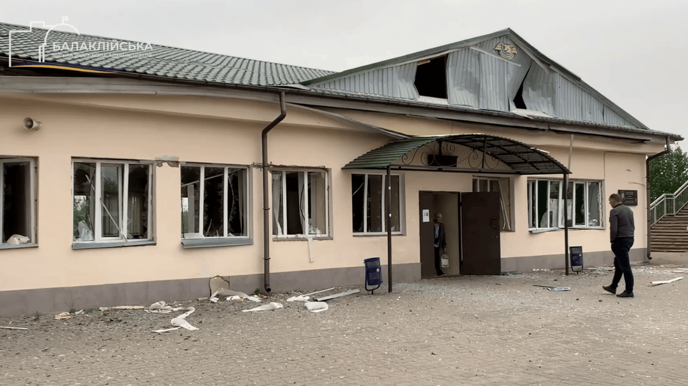 Обстрел вокзала в Балаклее — в МВА обнародовали кадры последствий