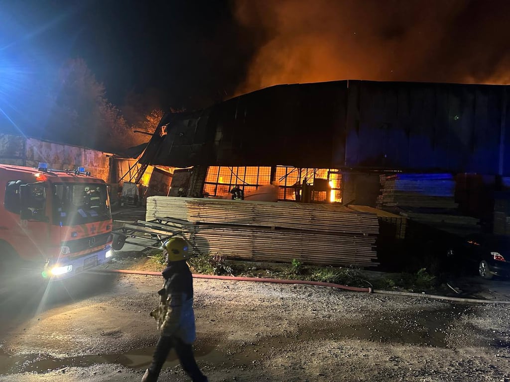 Масштабный пожар под Львовом 16 октября