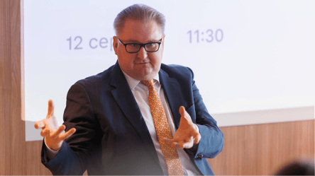 Віцепрем'єр заявив, що Україна посилює боротьбу з корупцією - 285x160