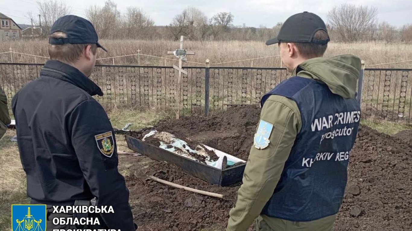 В Харьковской области эксгумировали тело очередной жертвы вооруженной агрессии россии