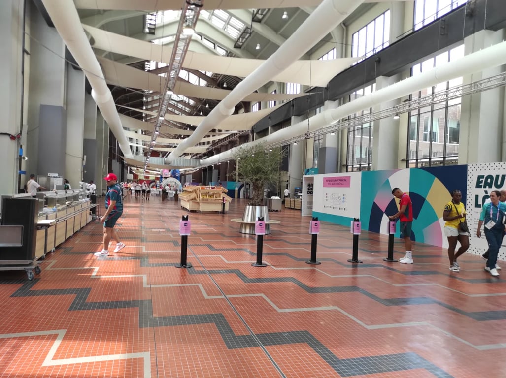 Ресторан для олимпийцев в Париже