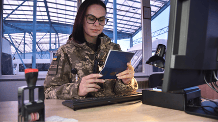 єЧерга для автобусів — в Мінрозвитку анонсували оновлення - 285x160