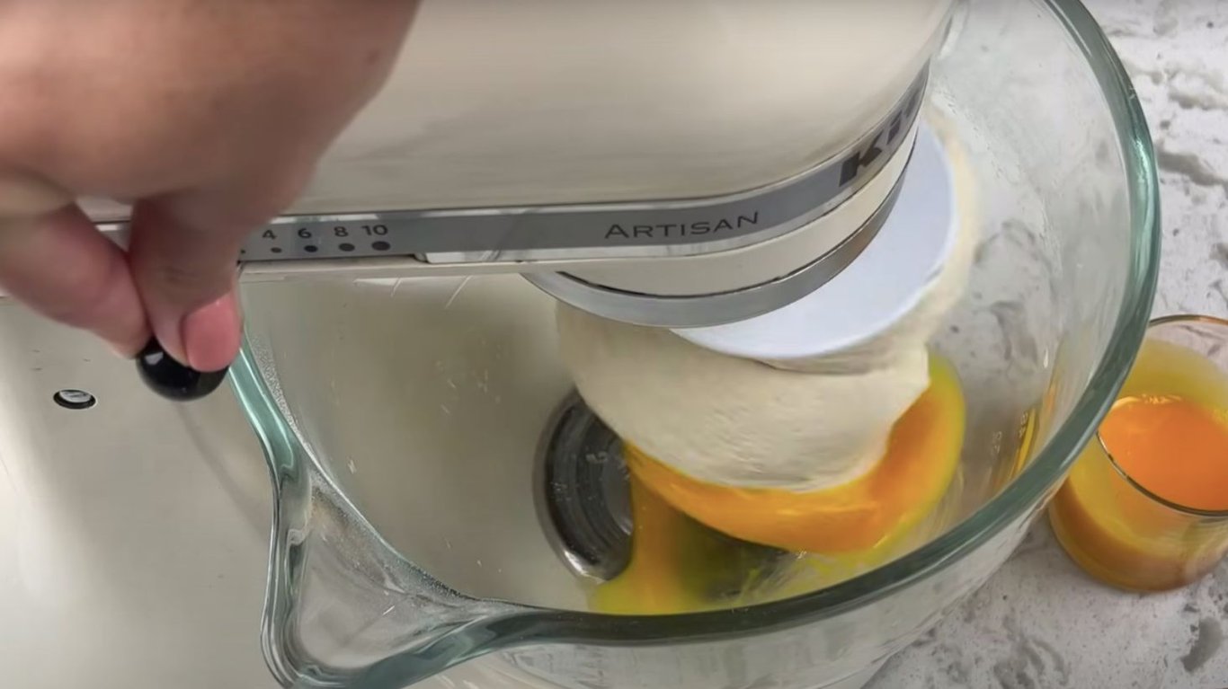 панеттоне на Великдень за рецептом переможниці МастерШеф Лізи Глінської