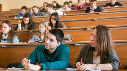 Рада одобрила закон о реформе высшего образования — какие изменения ждут студентов - 285x160