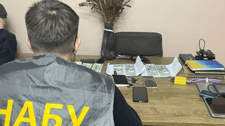 НАБУ проводить обшуки в центральному та регіональних апаратах ДПС - 290x166