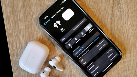 iOS 26 beta hints at a new in-person Live Translation feature - 285x160