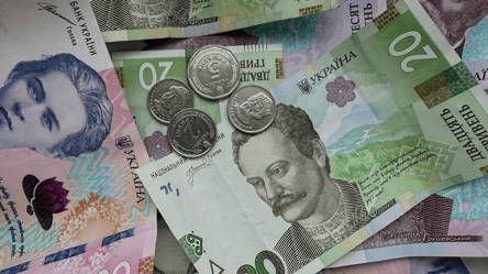 Допомога 12 300 грн: хто отримає гроші у вересні 2026 - 290x166