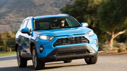 Поширені проблеми вживаних кросоверів Toyota RAV4 - 290x166