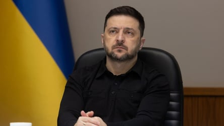 Зеленский провел встречу группы по восстановлению Украины с США - 290x160