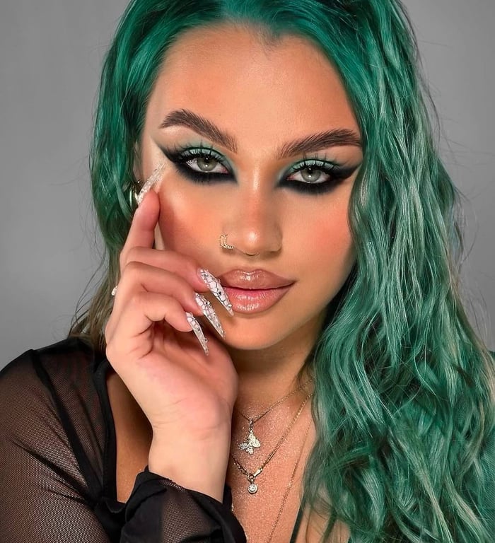 Макіяж, який не залишиться непоміченим