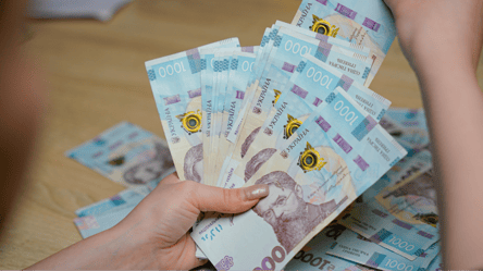 Украинцы могут получить 1000 грн — когда и как - 290x160