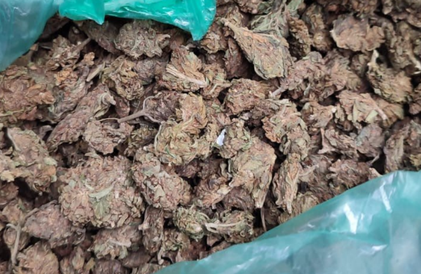 мешканець Миколаєва організував у своїй квартирі склад наркотиків