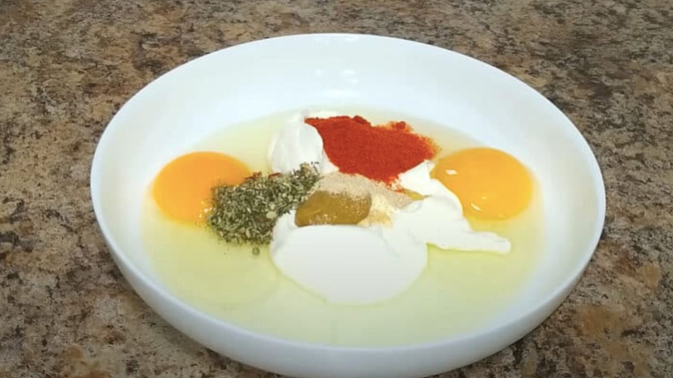 рецепт швидкої вечері з курячої грудки в клярі