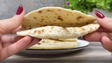 Піта за 15 хвилин — рецепт на сковороді з кишенями для начинки - 290x166