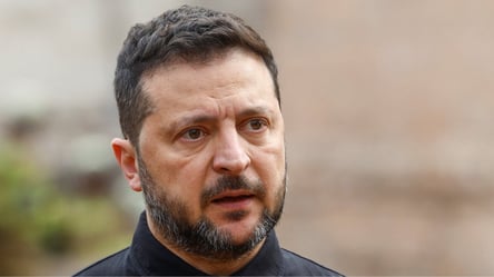Зеленский объявил о переговорах украинской делегации в США - 290x160