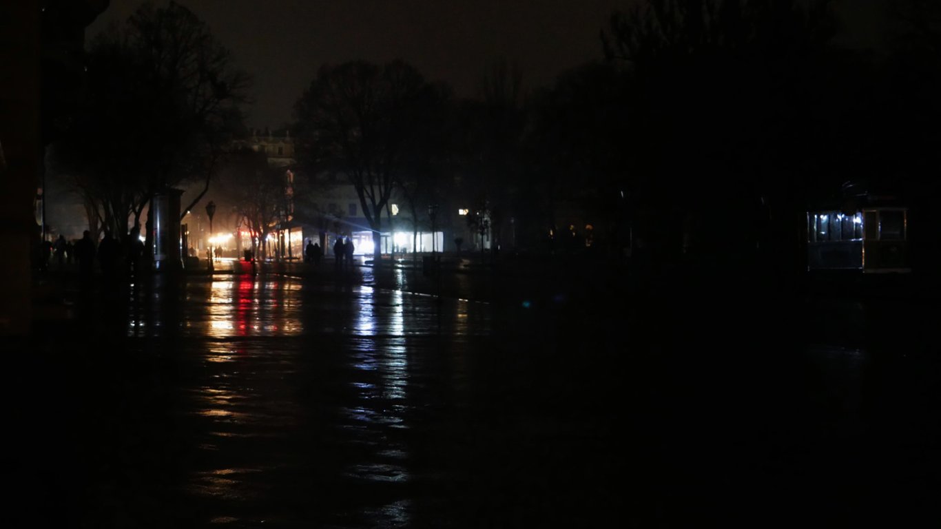 Чи буде в Одесі завтра світло - графіки