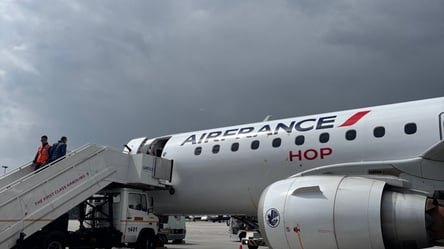 Туристам рассказали, в какие часы лучше всего покупать авиабилеты - 285x160