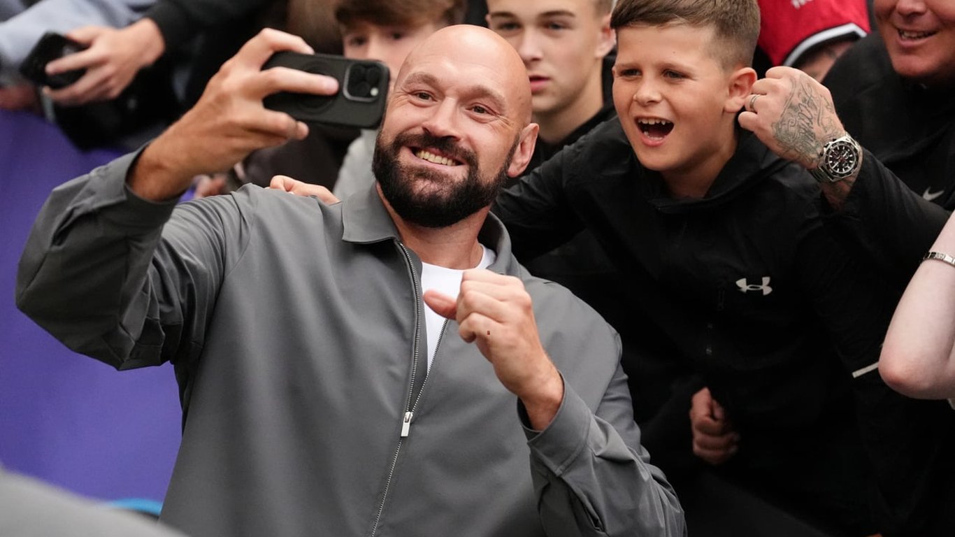 Тайсон Фьюри завершит карьеру в случае поражения от Махмудова