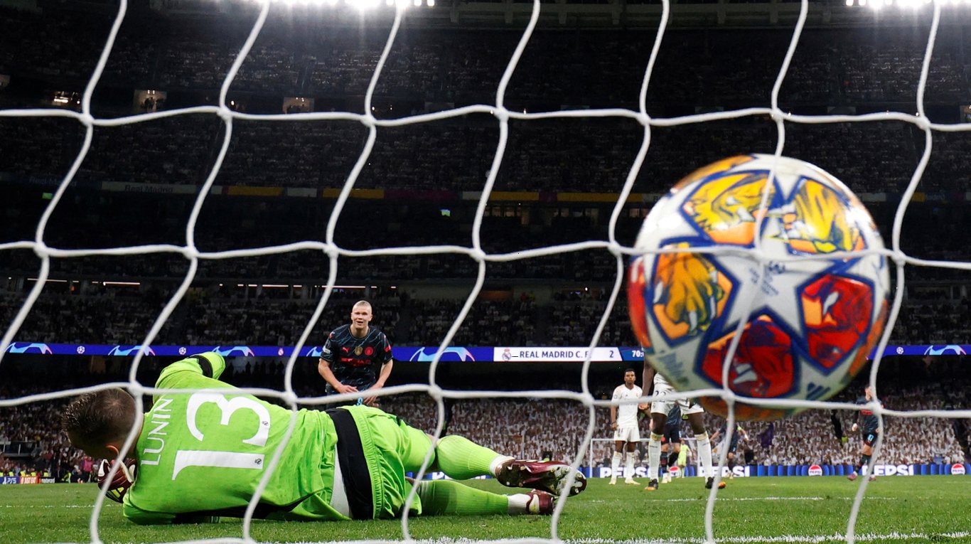 Андрій Лунін