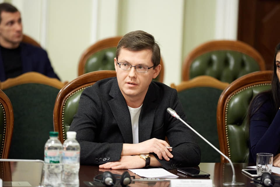 Павел Фролов