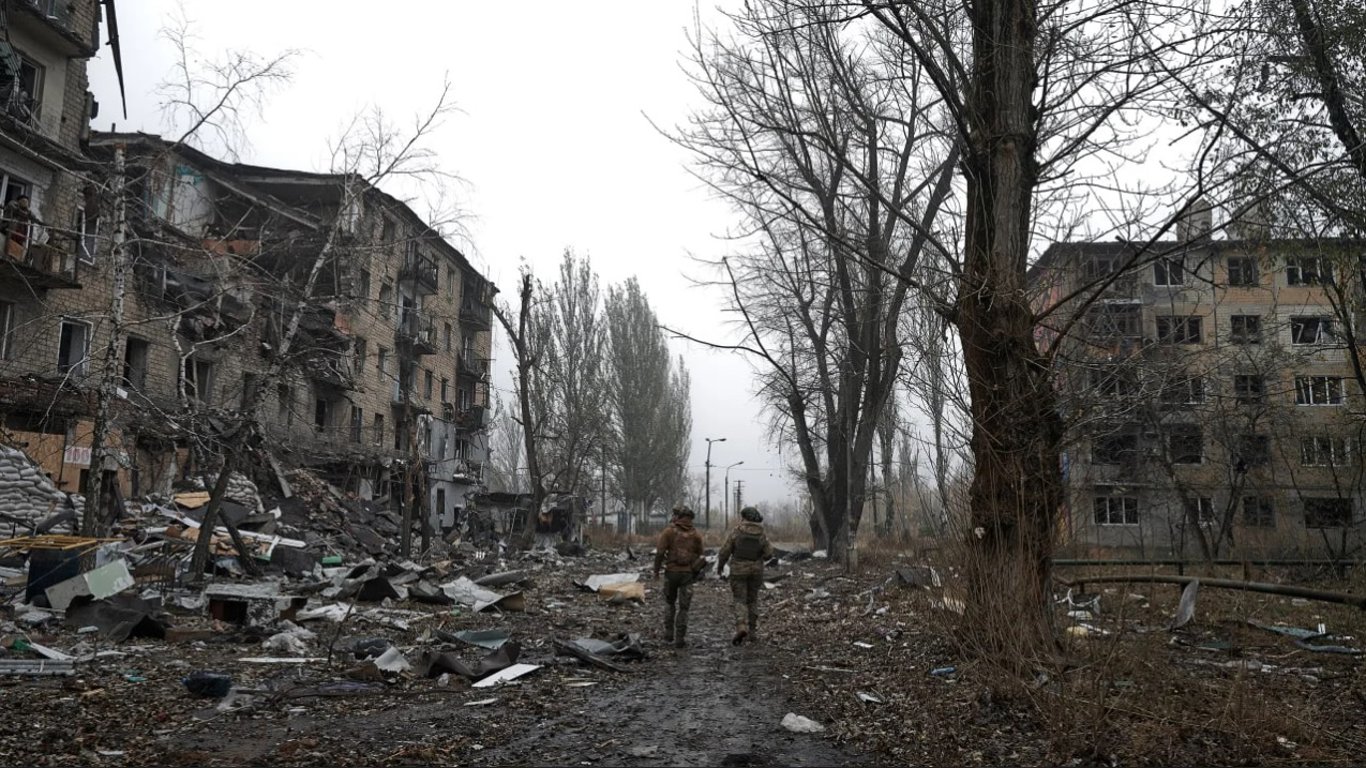 Чи вплине втрата Авдіївки на хід війни в Україні — відповідь адмірала НАТО