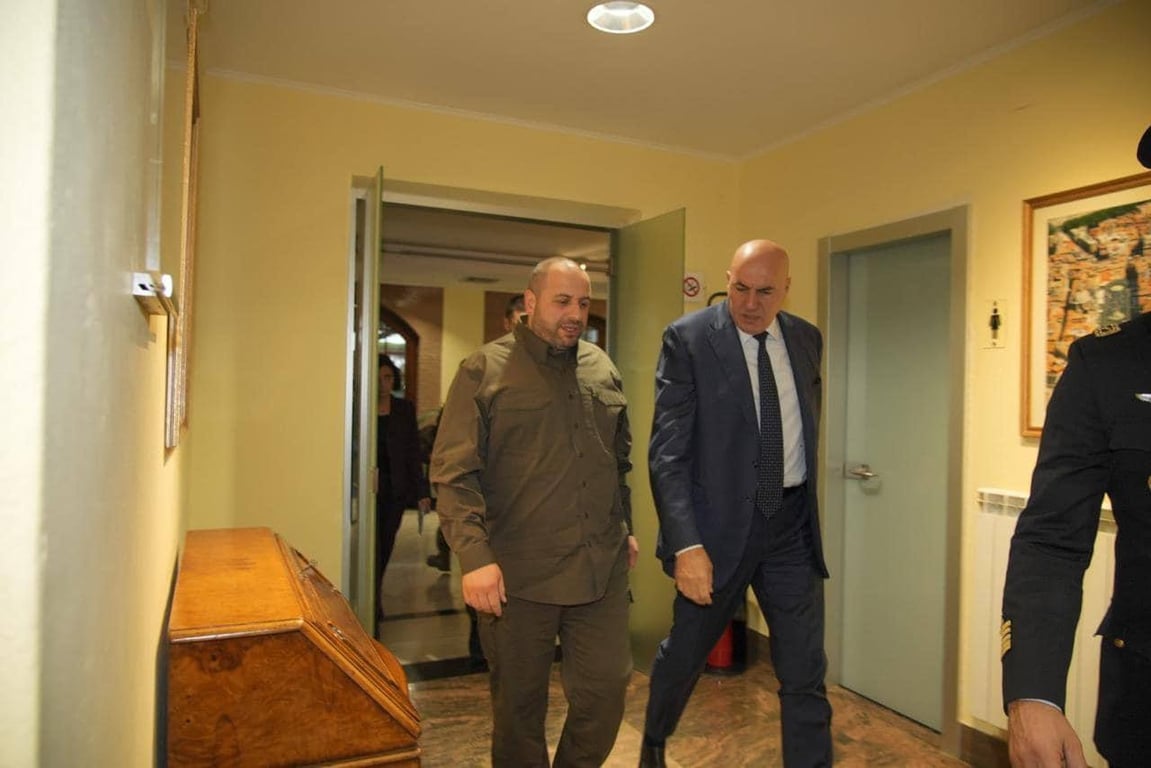 Умєров з Крозетто - про що говорили