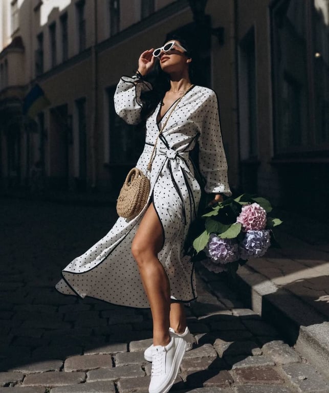 Cукні в горошок знову в тренді
