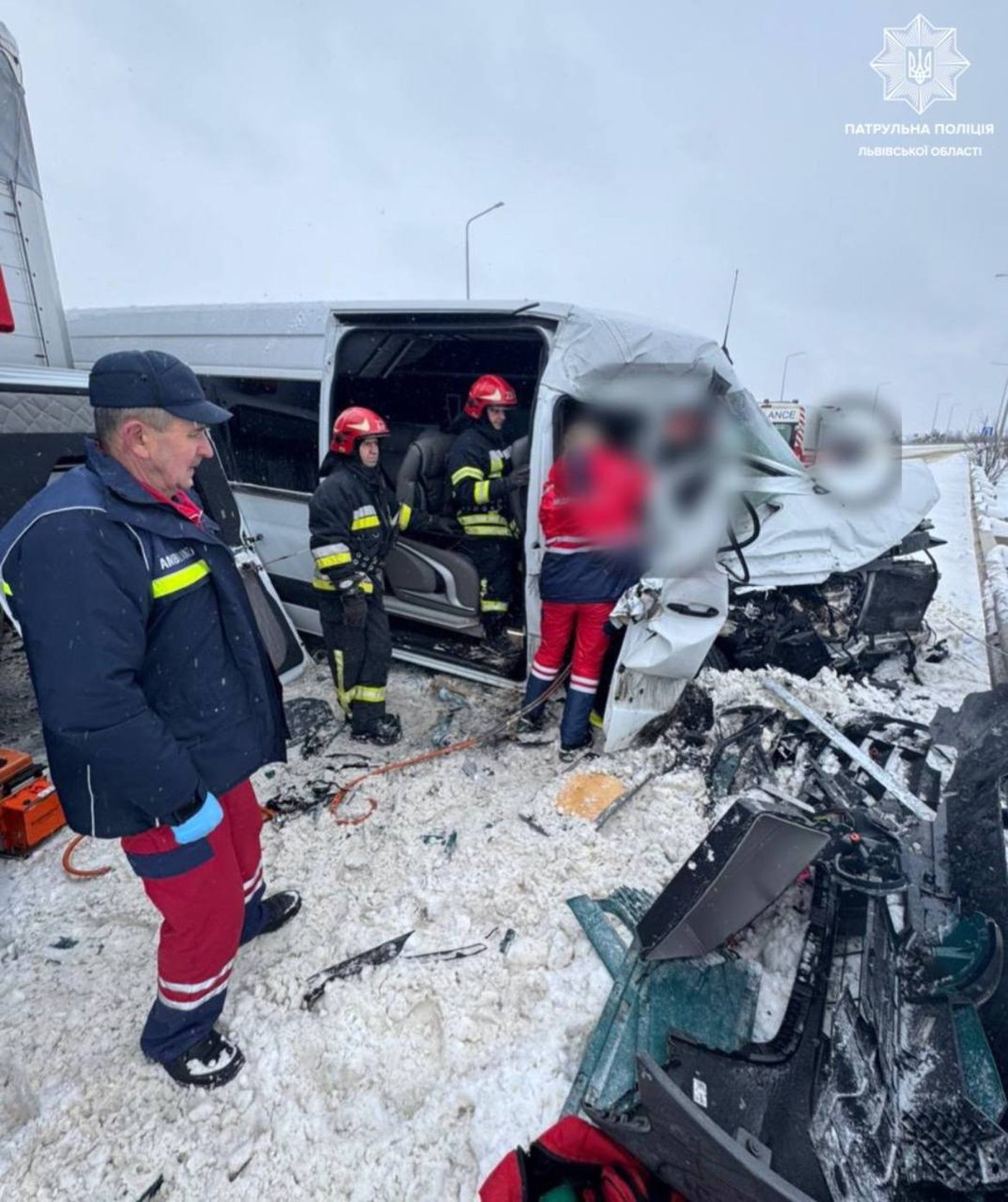 Біля кордону з Польщею перекрили трасу