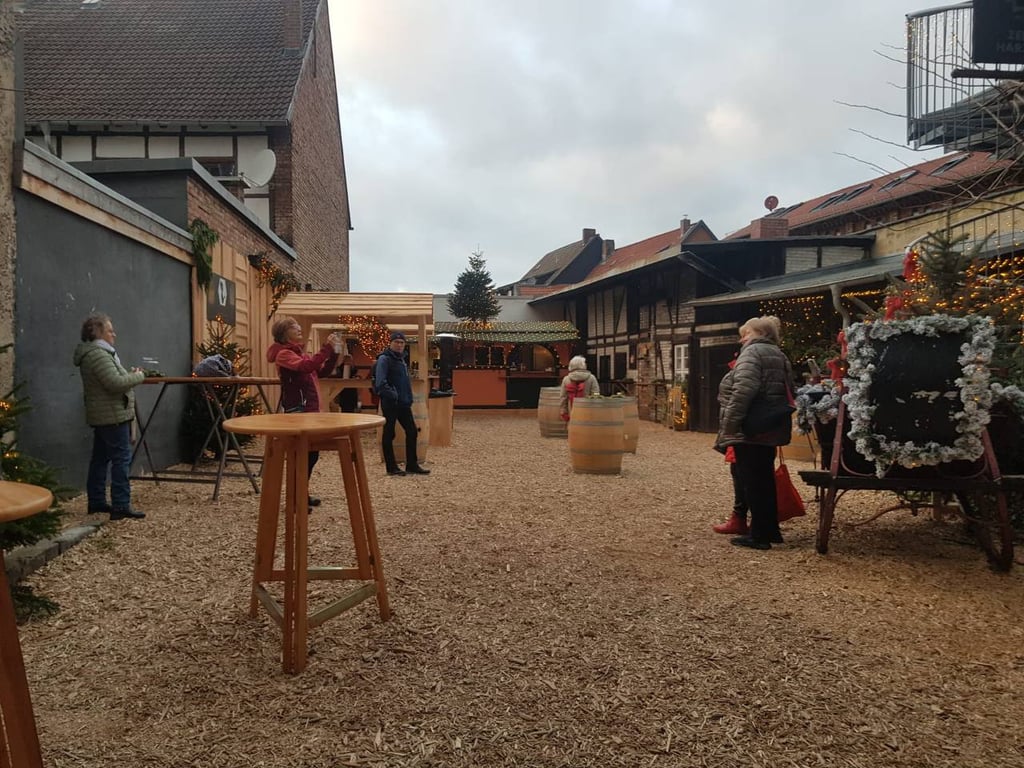 Рождественская ярмарка в маленьком городе Германии