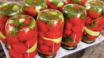 Маринованные помидоры с перцем и чесноком: рецепт консервации на 3 кг - 285x160